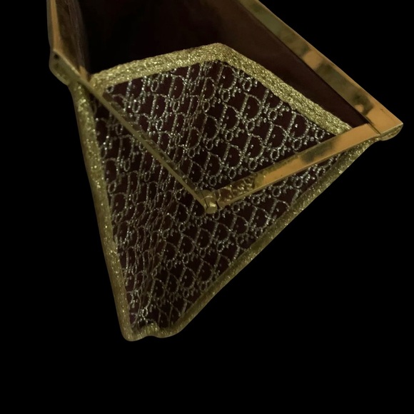 Vintage Christian Dior Woman Clutch Gold Made In France - Picture 2 of 3